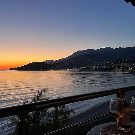 Potam'sea Bliss 1 - Front, Parking * Himarë