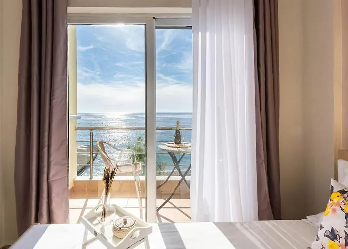 Apartment Potam'sea Bliss 1 - Front, Parking *